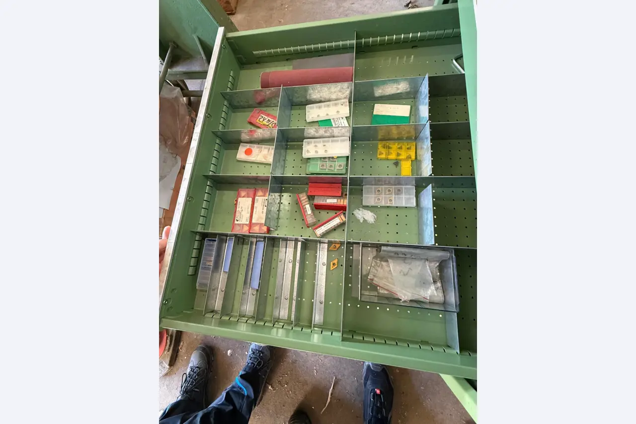 Measuring/testing technology and various workshop equipment-2